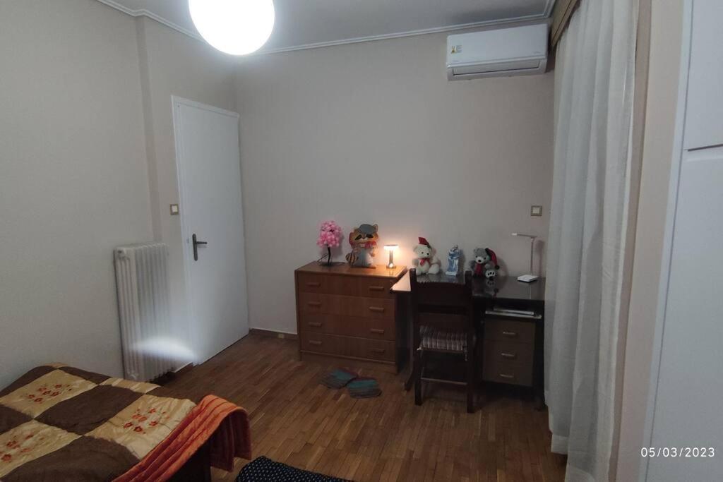 Sq Varnava Appartment Athen Exterior foto