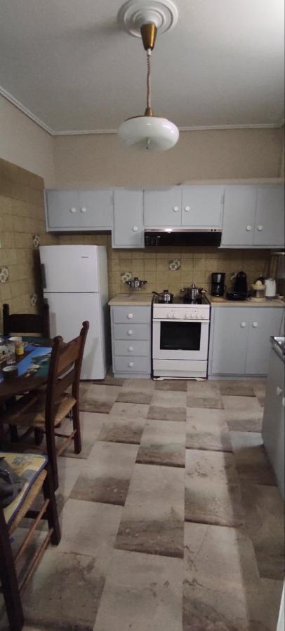 Sq Varnava Appartment Athen Exterior foto